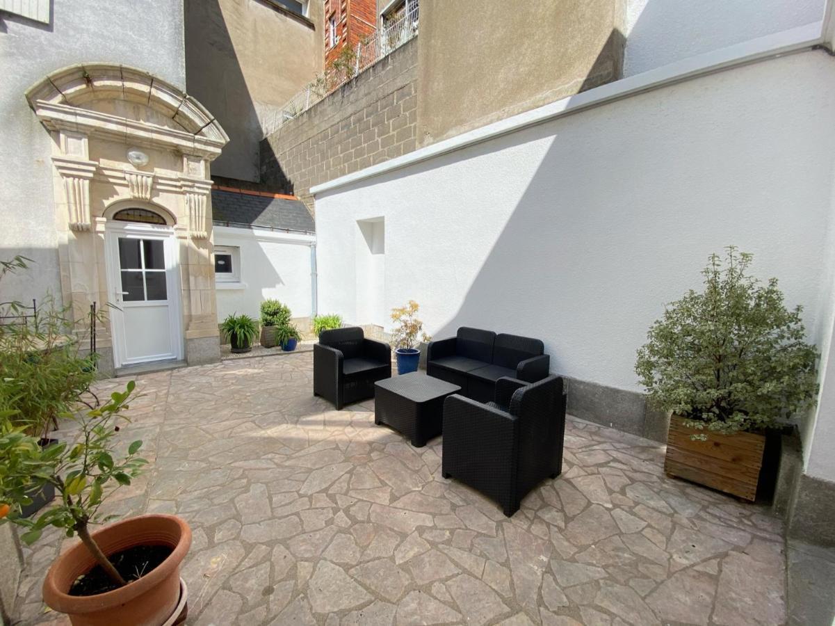 Lysbed - Desjardins Angers Exterior foto