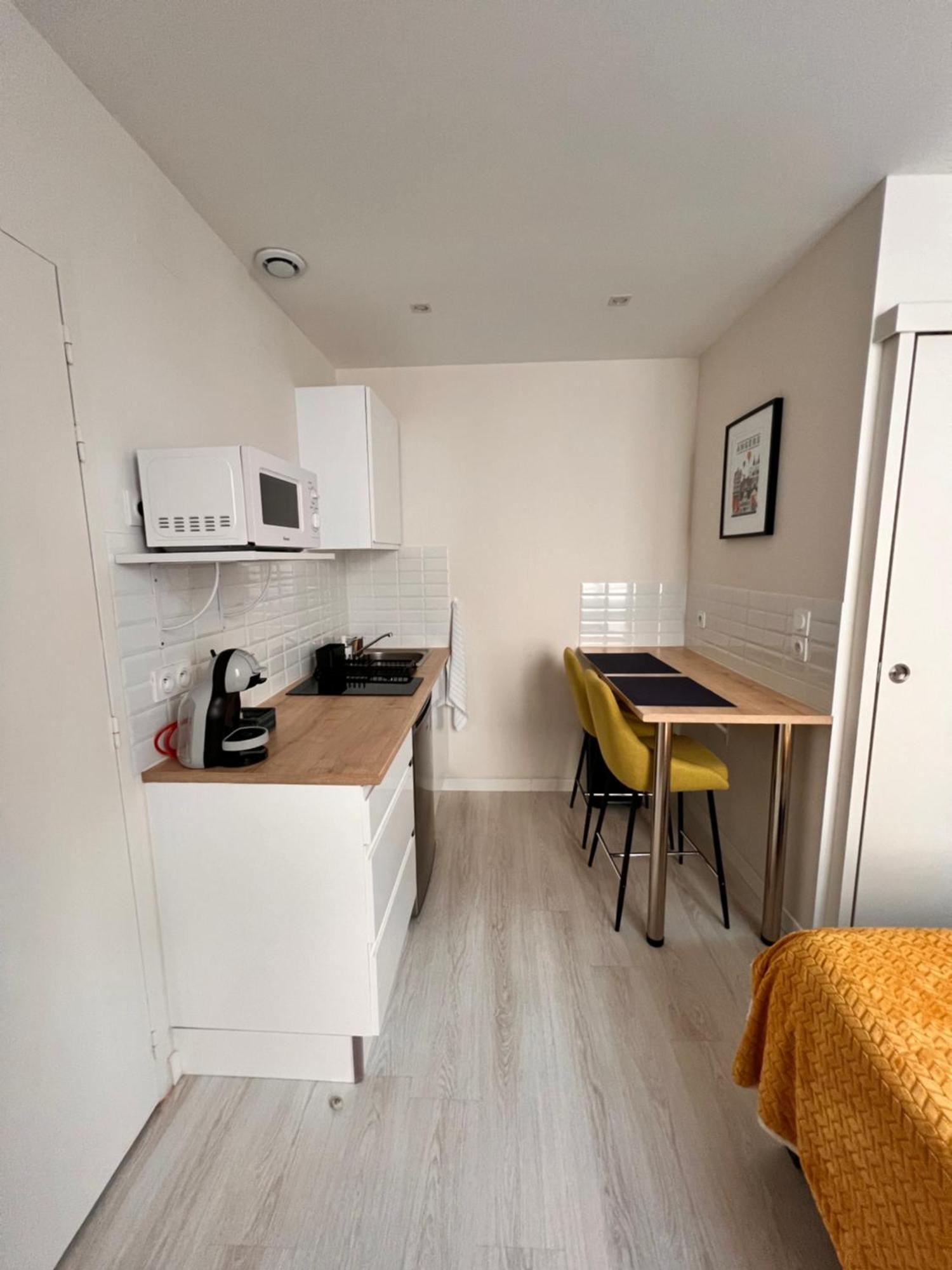 Lysbed - Desjardins Angers Exterior foto