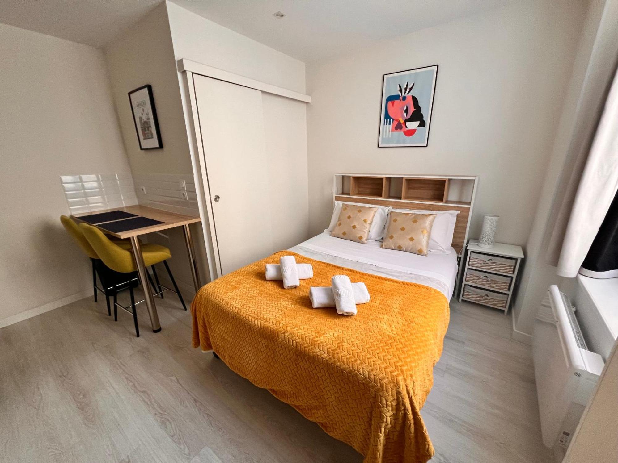 Lysbed - Desjardins Angers Exterior foto