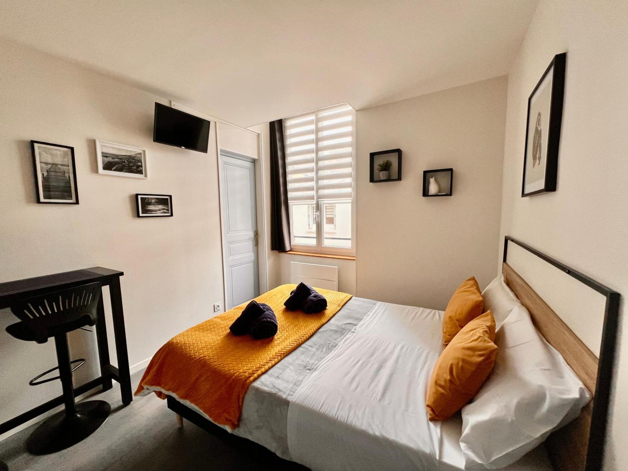 Lysbed - Desjardins Angers Exterior foto
