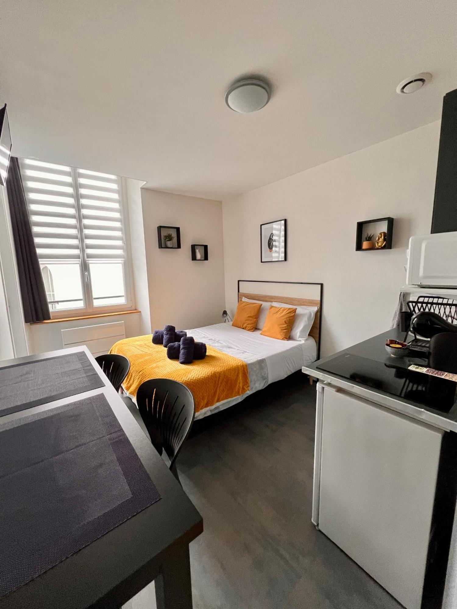 Lysbed - Desjardins Angers Exterior foto